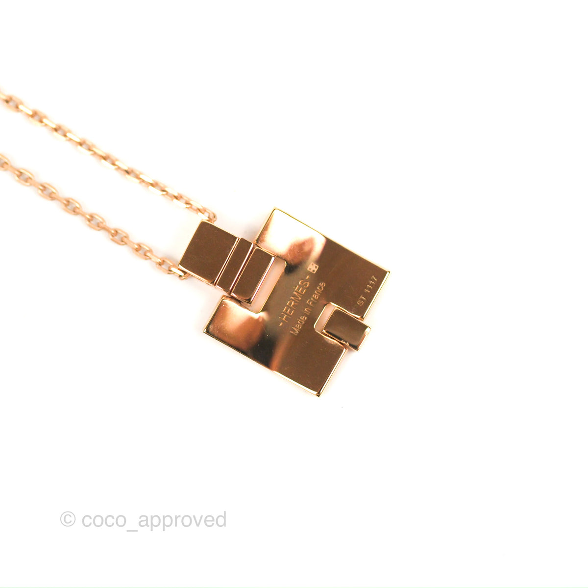 Hermes Eileen Pendant Necklace (Black/Rose Gold)