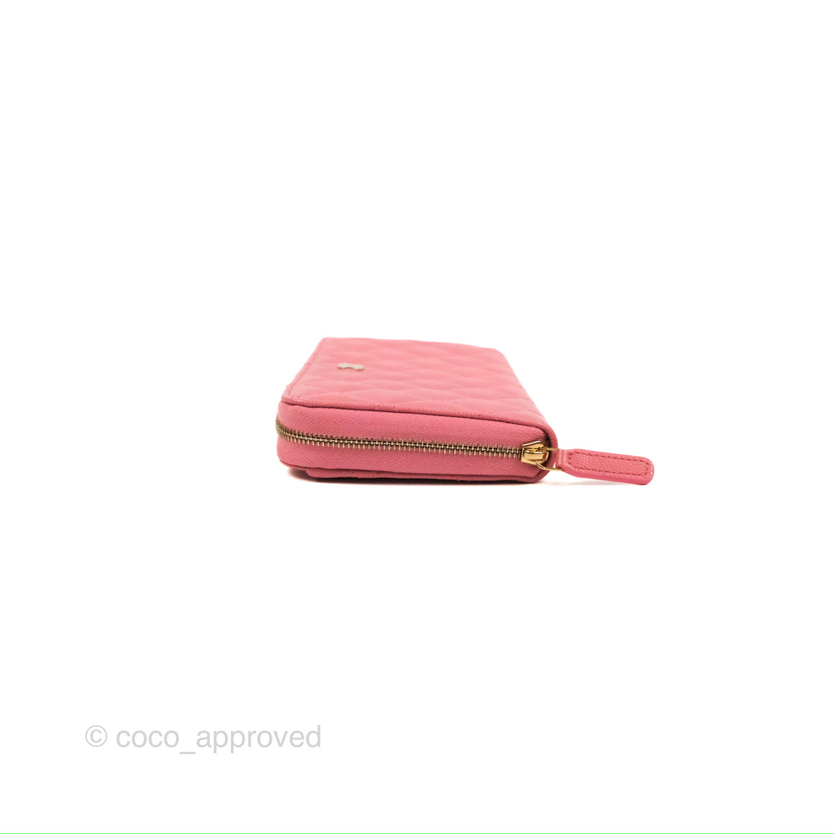 cc zipped wallet 15 dark pink caviar gold hardware main image 0