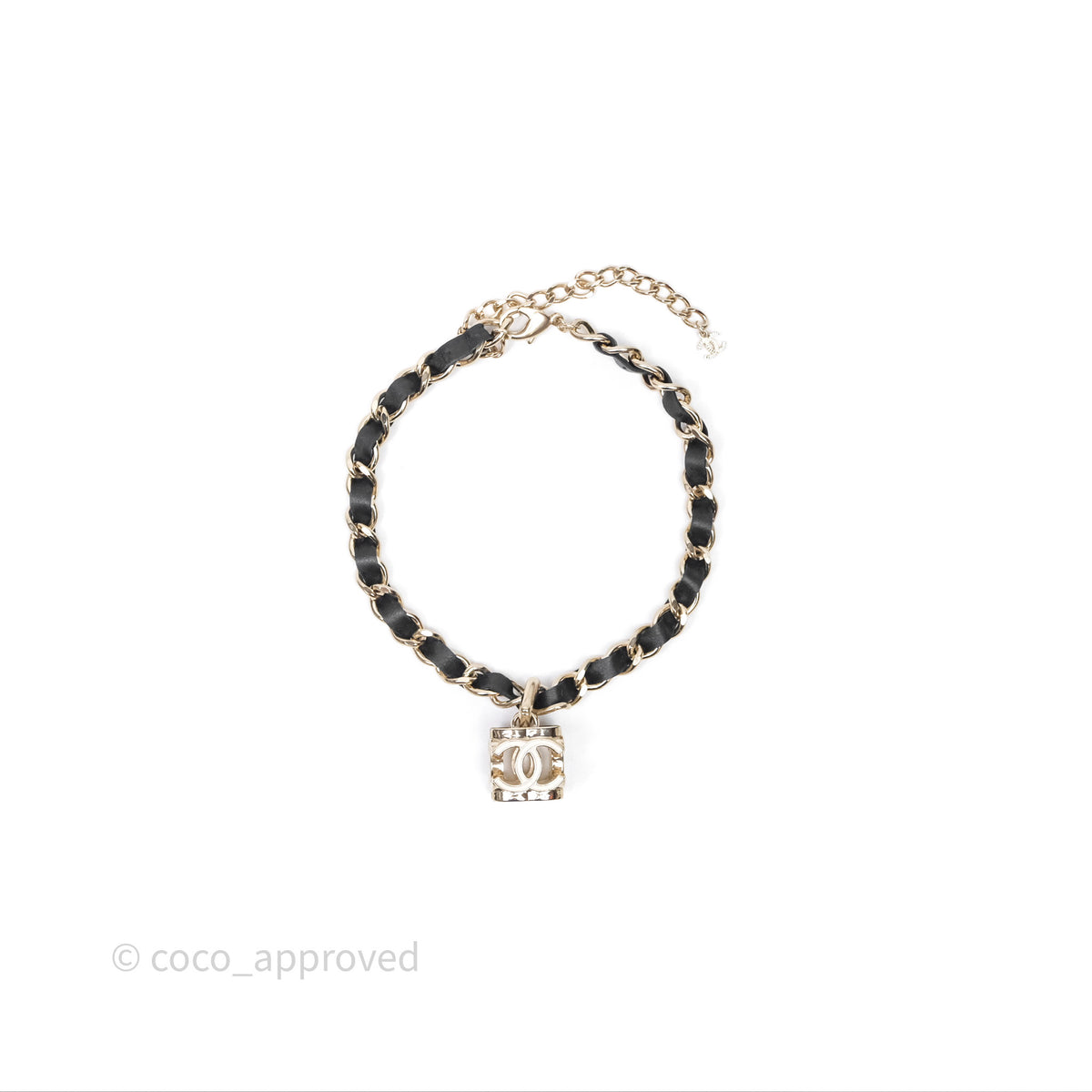 Chanel Gold-Tone Chain Necklace with Black Leather Weave Chanel Vintage 1984 Medallion CC Logo Black Leather Triple  main image 4