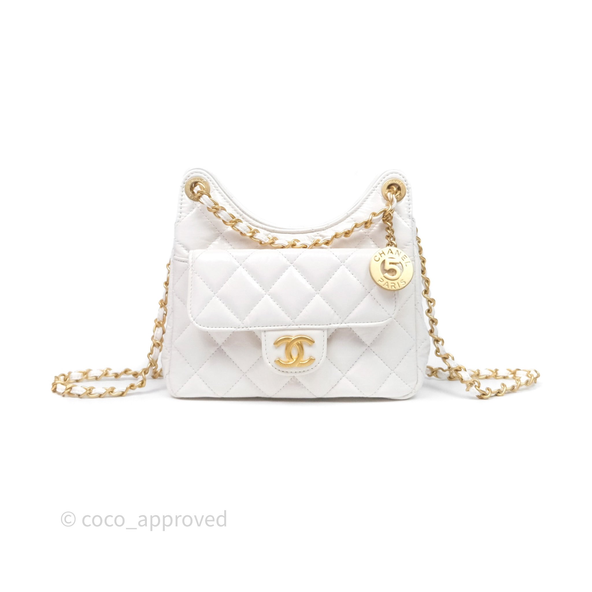 【無料郵送/関税込/正規品】 Chanel Small Hobo Bag Shiny Crump Chanel Small Wavy CC Hobo White Shiny Crumpled Calfskin Aged