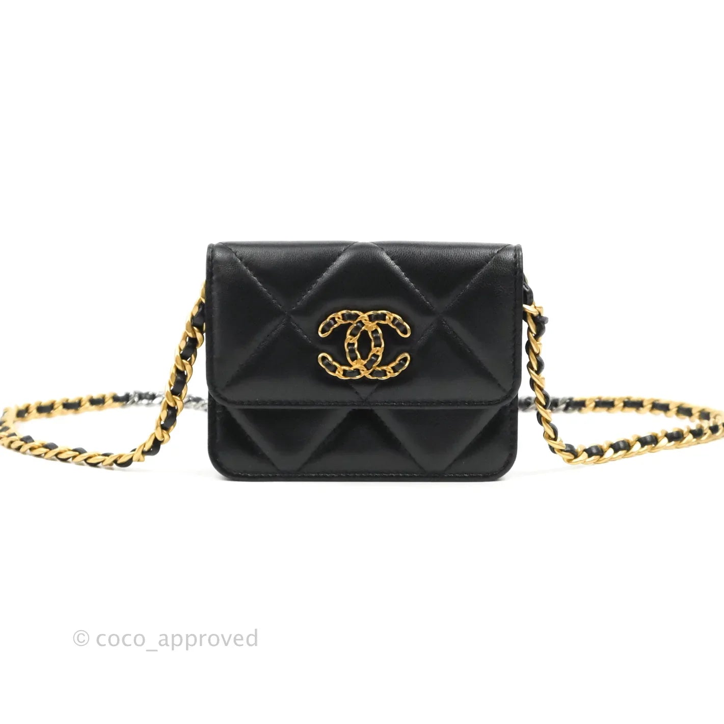 CHANEL Shiny Goatskin Quilted Chanel 19 Card Holder On Chain Black