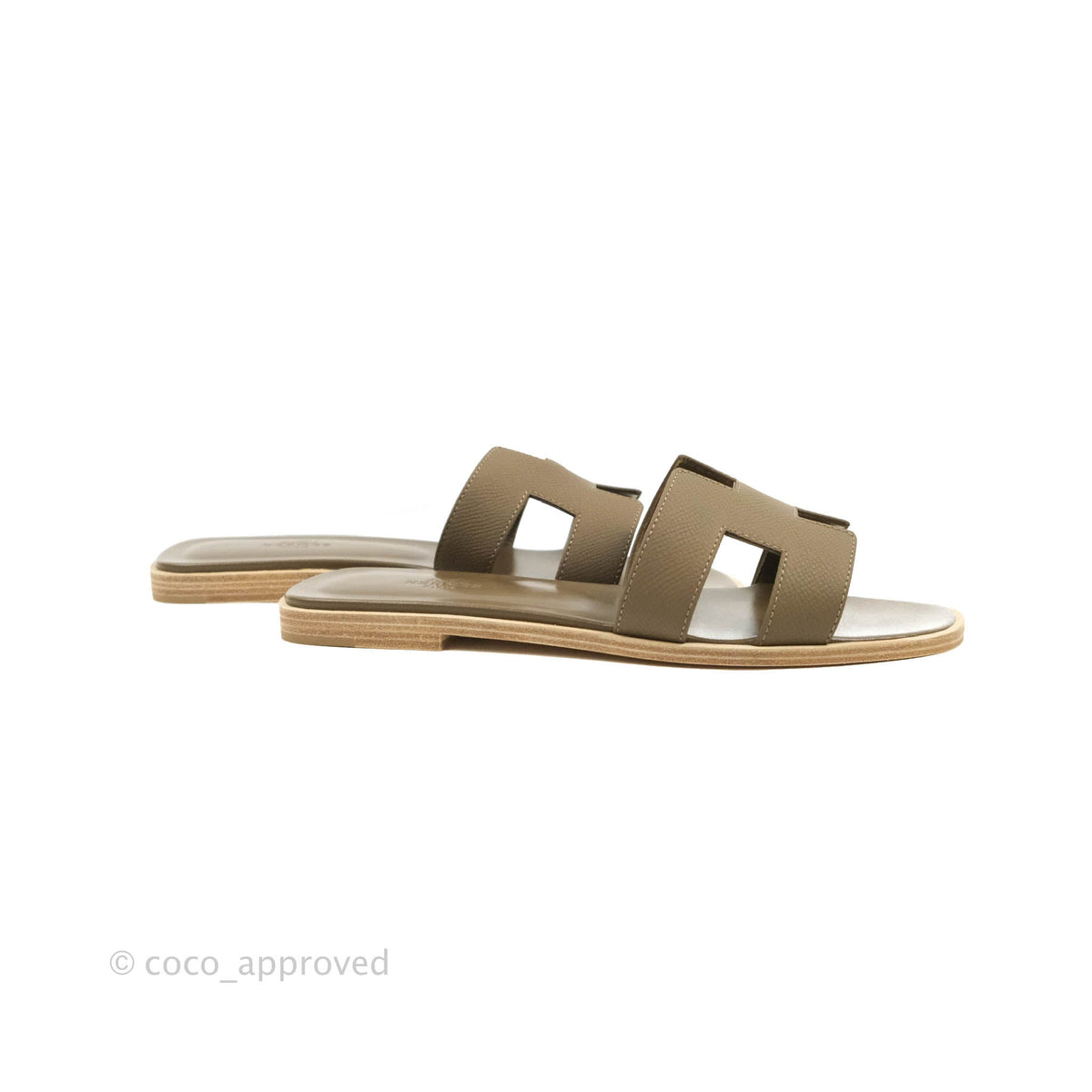 Hermès Oran Sandals in Etoupe Size 38 – Coco Approved Studio