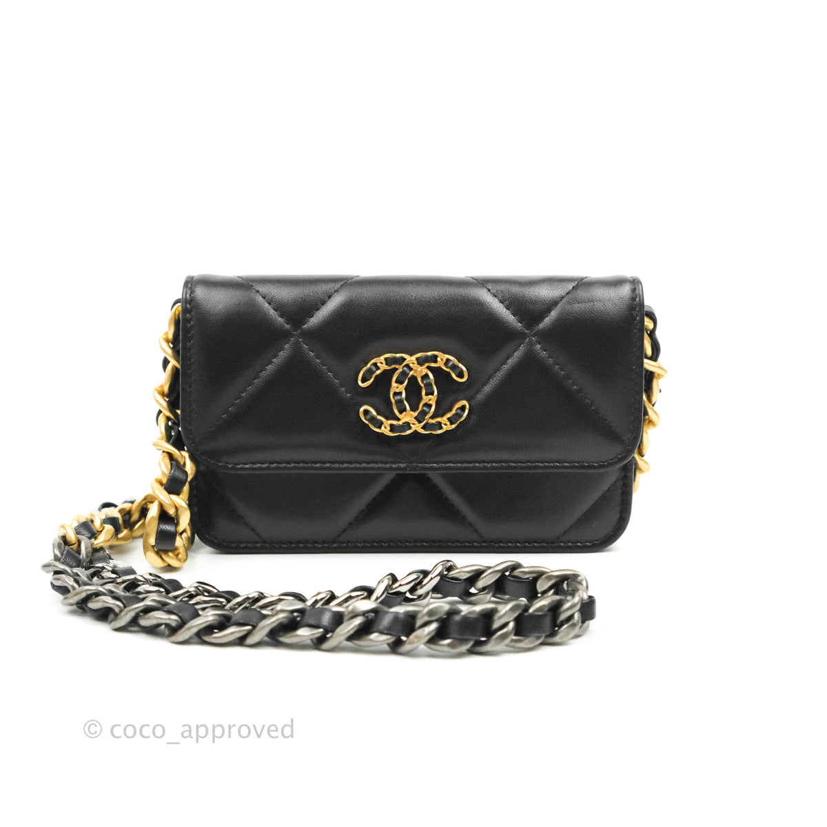 Chanel 19 clutch with best sale chain price