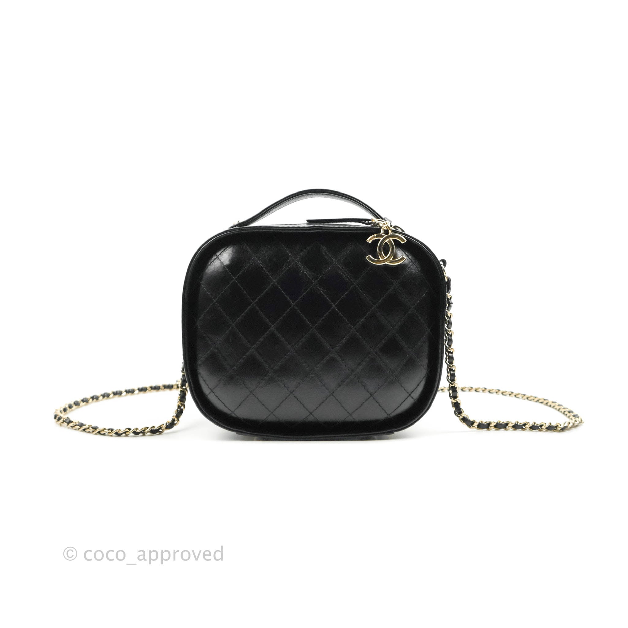 At Auction: Chanel Vintage Black Quilted Calfskin CC Logo Vanity Bag