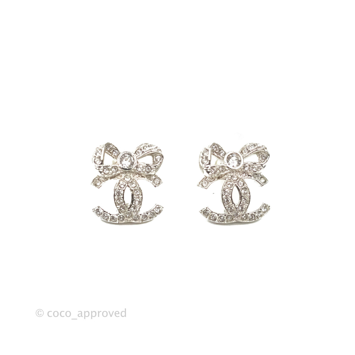 Chanel Crystal CC Bow Knot Earrings Silver Tone 22B – Coco