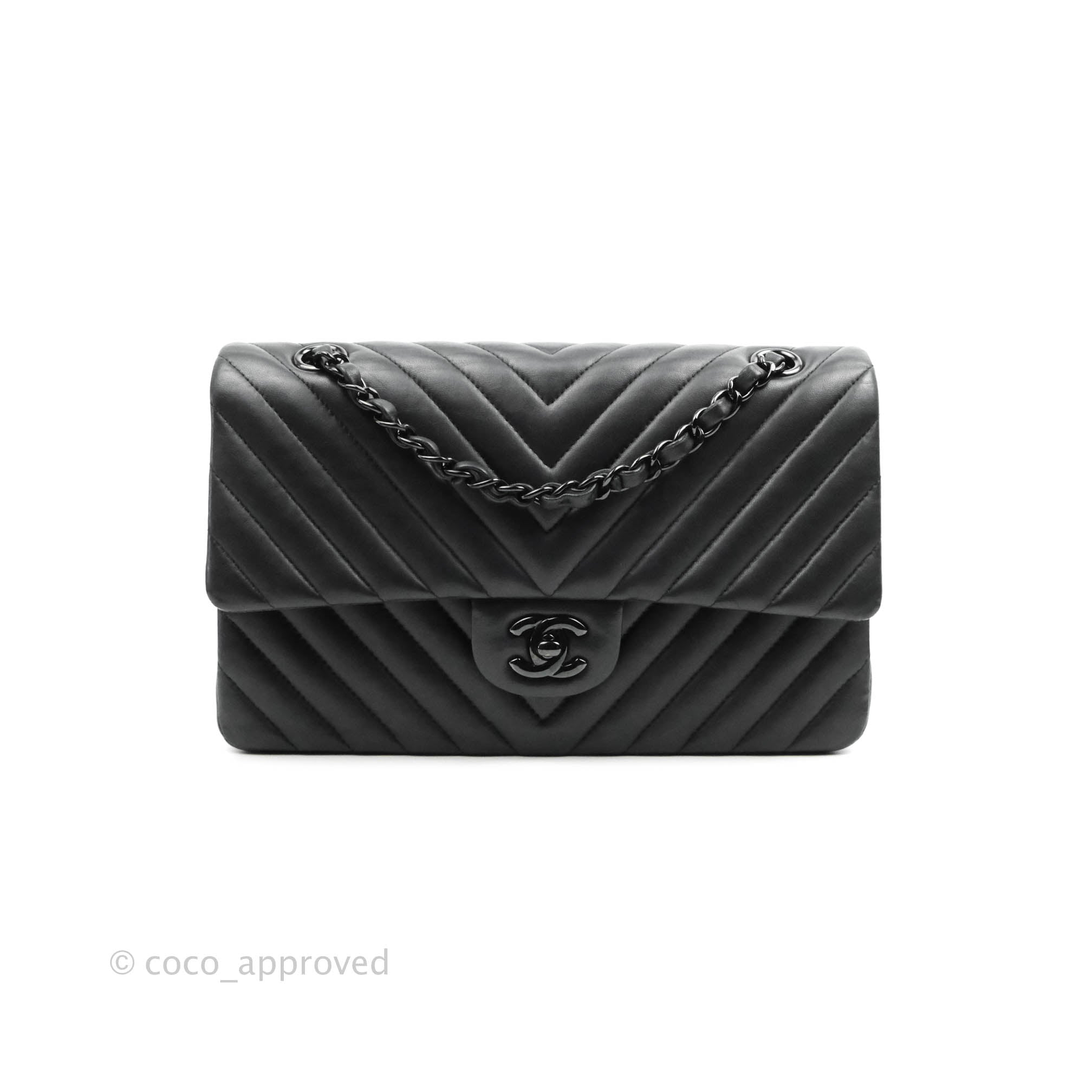 Classic Flap Black Chevron Bag Chanel Classic Chevron M/L
