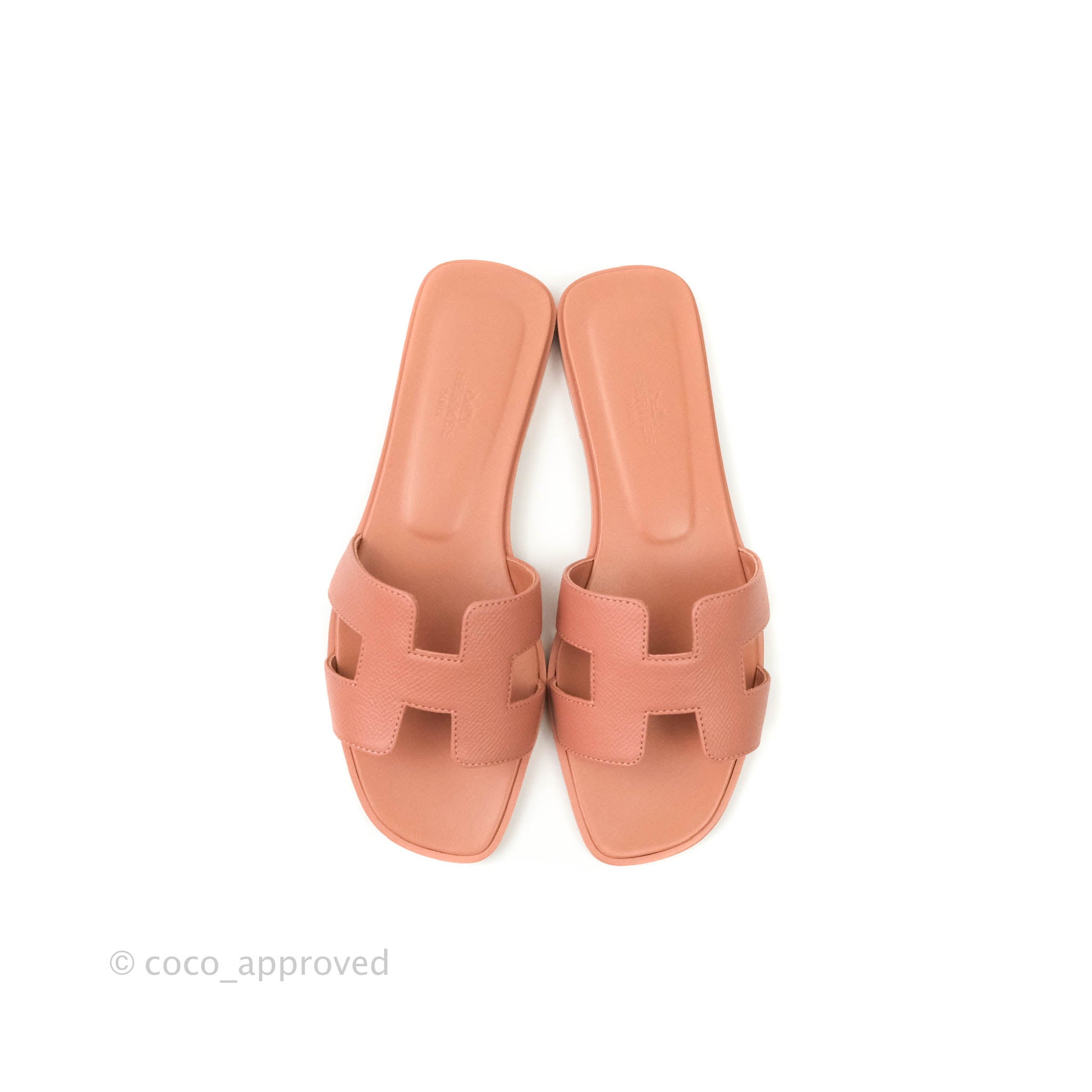 Hermes Oran Sandal Epsom Etoupe Size 40[New] - Heart of Luxe