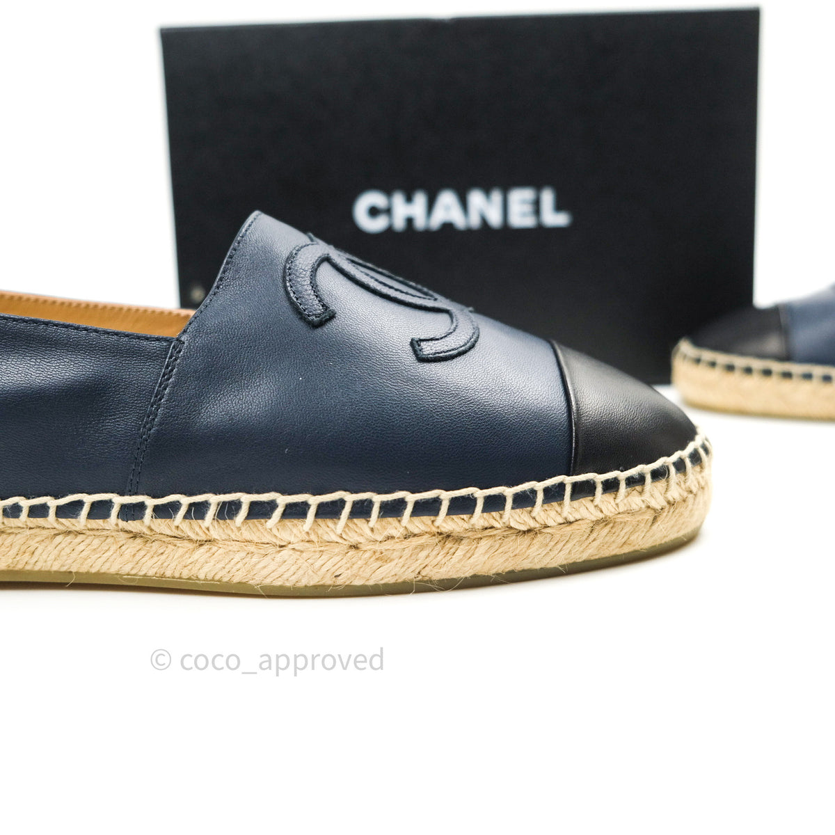 Chanel espadrilles navy and on sale black