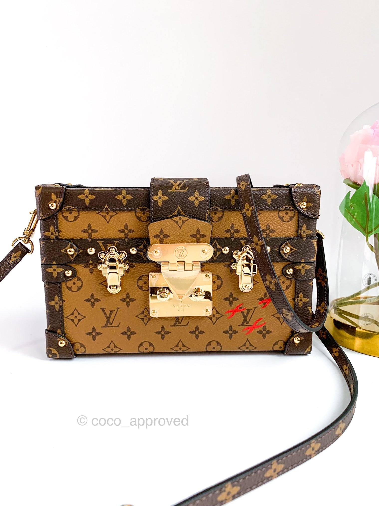 Sold at Auction: LOUIS VUITTON Petite Malle Monogram Trunk Handbag w/  Shoulder Strap