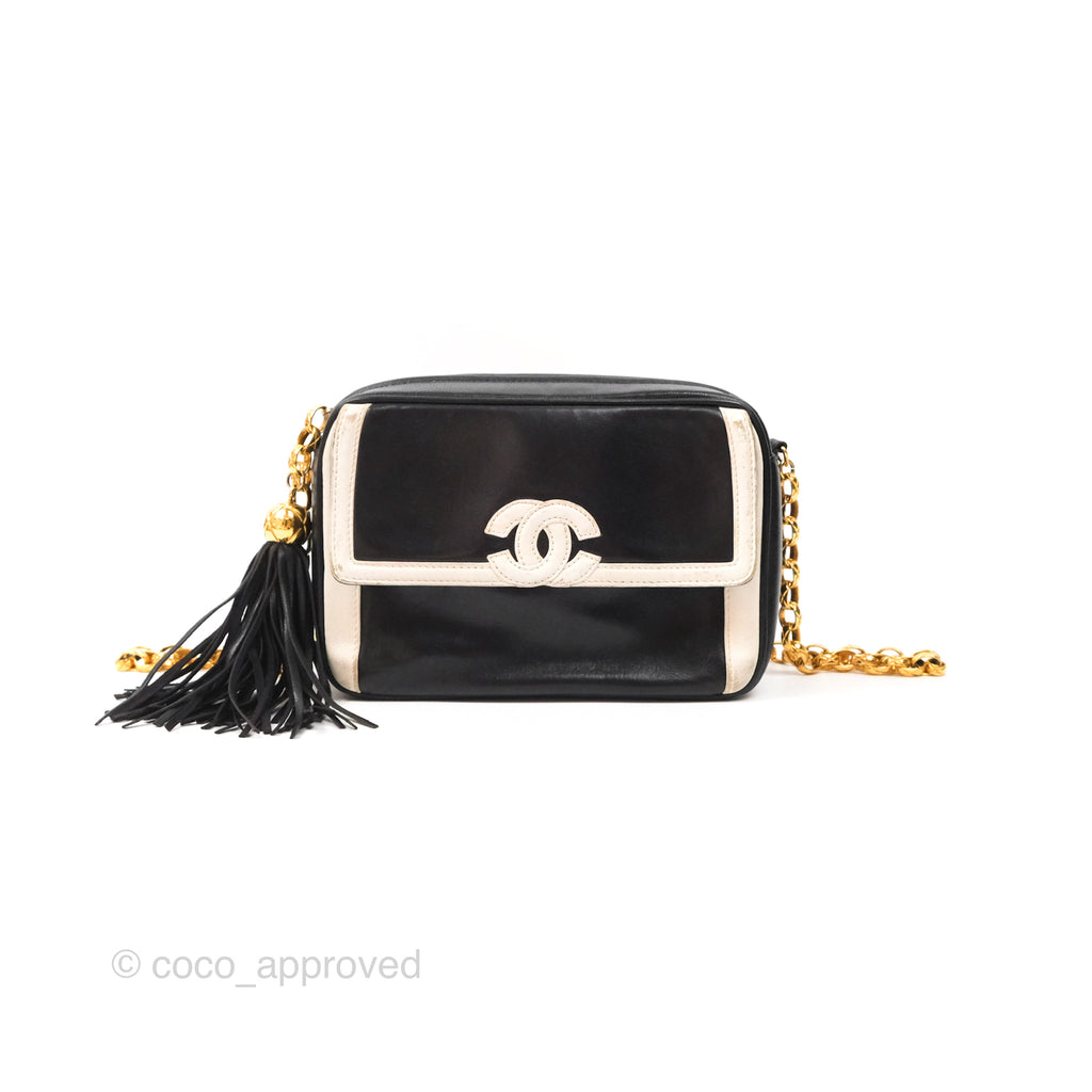 Chanel Vintage White CC Camera Bag Black Lambskin Gold Hardware