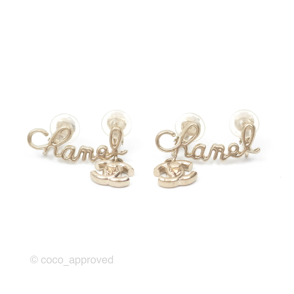 Chanel Logo CC Turnlock Ear Clips Gold Tone 21P