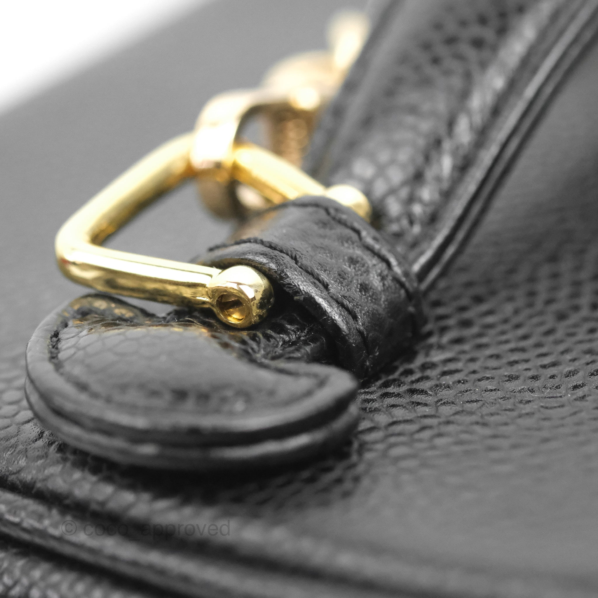 Chanel Vintage Vanity Case Black Caviar Gold Hardware – Coco