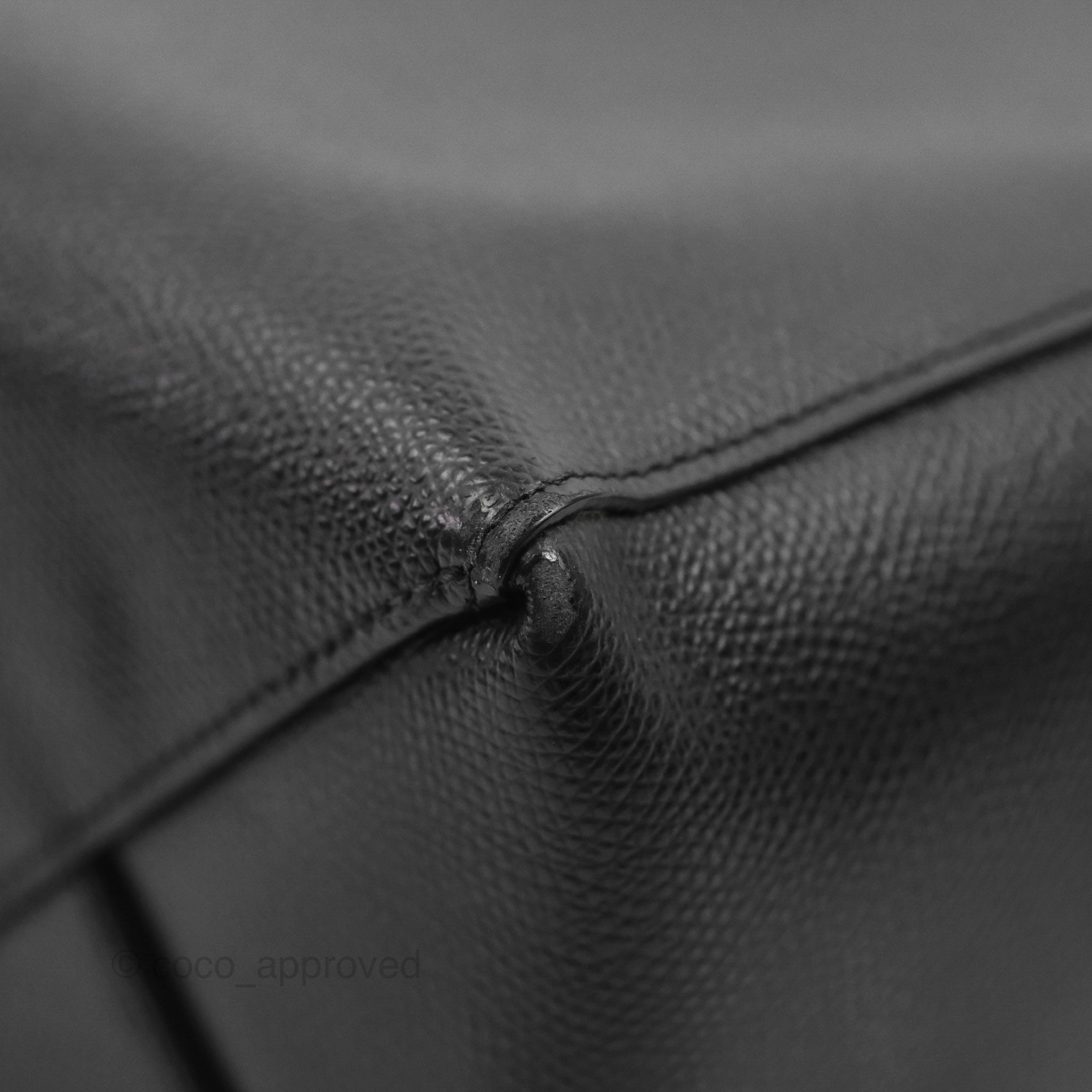 Céline Vertical Cabas Small Black Cream Leather ref.811790 - Joli