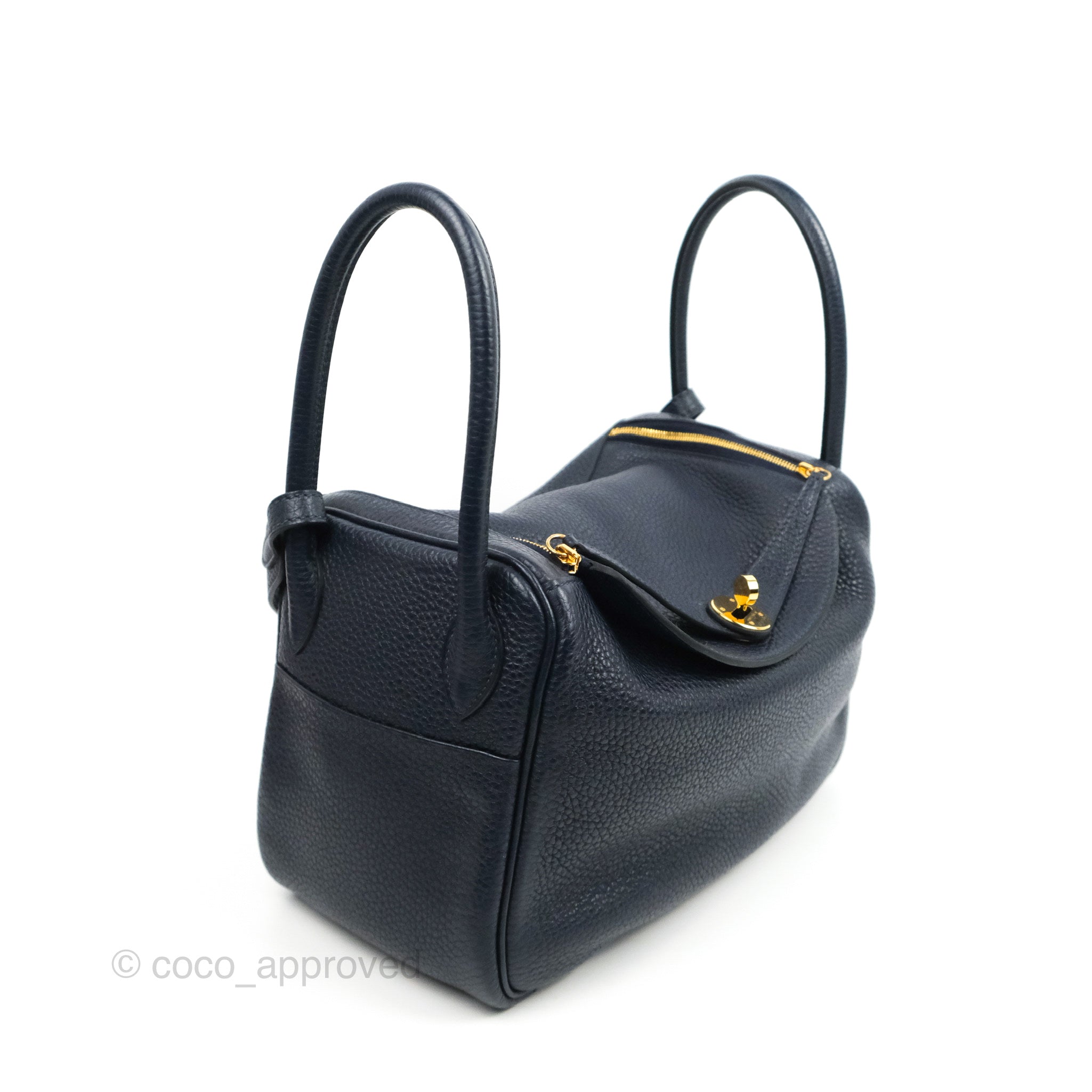 Hermès Lindy 26 Taurillion Clemence Black Gold Hardware – Coco Approved  Studio