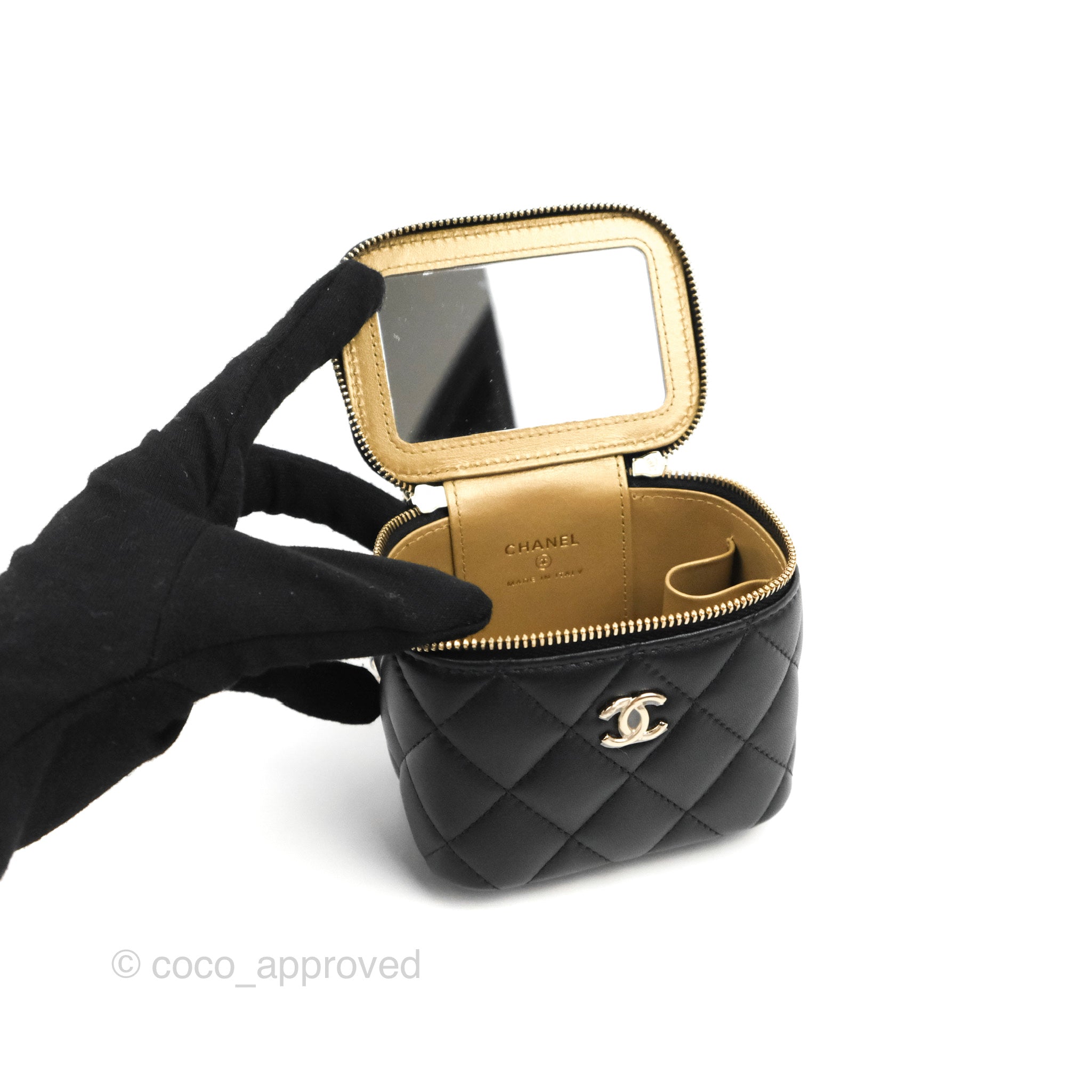 Chanel AirPods Pro Case Black in Lambskin with Gold-tone - US