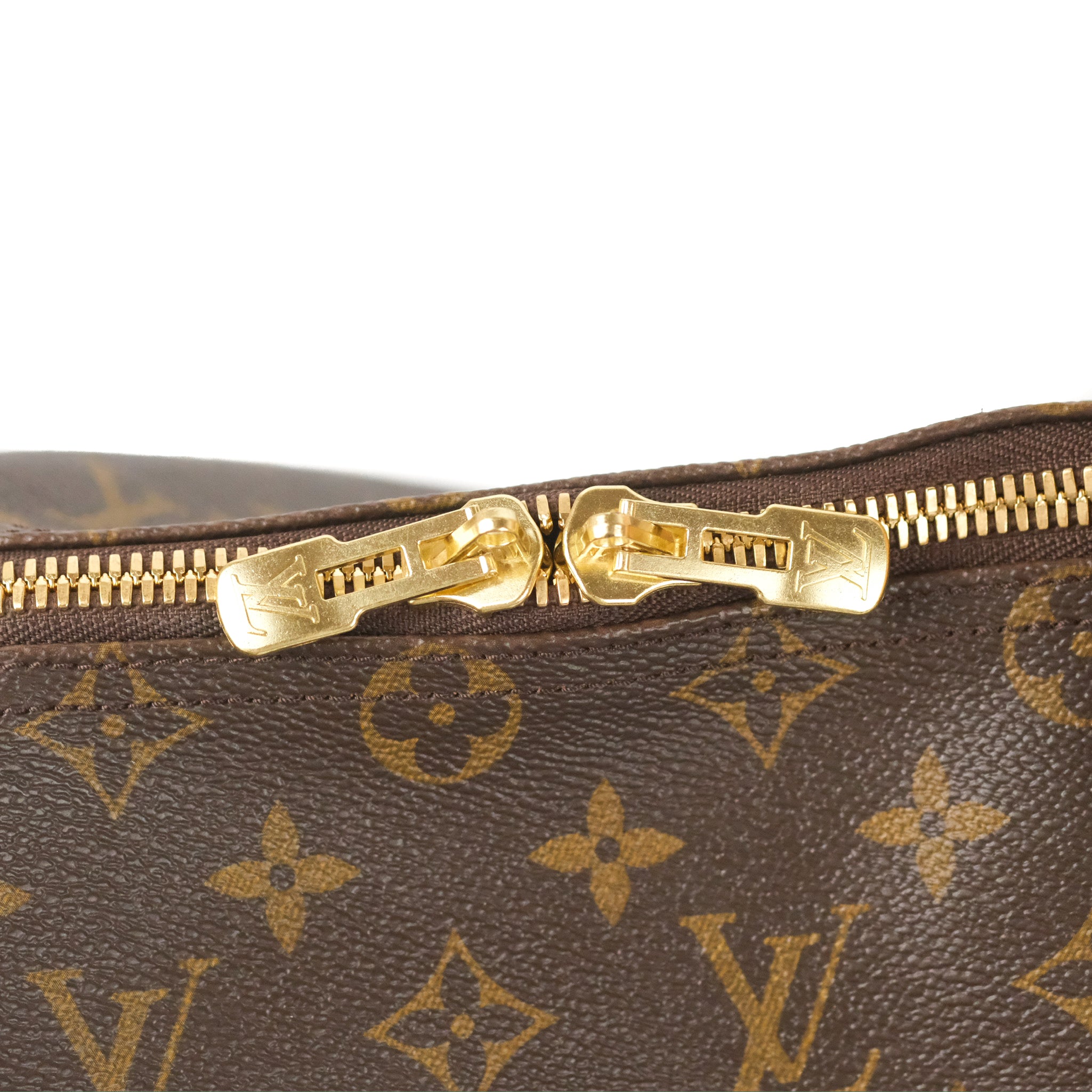 Louis Vuitton Suitcase With Zipper 