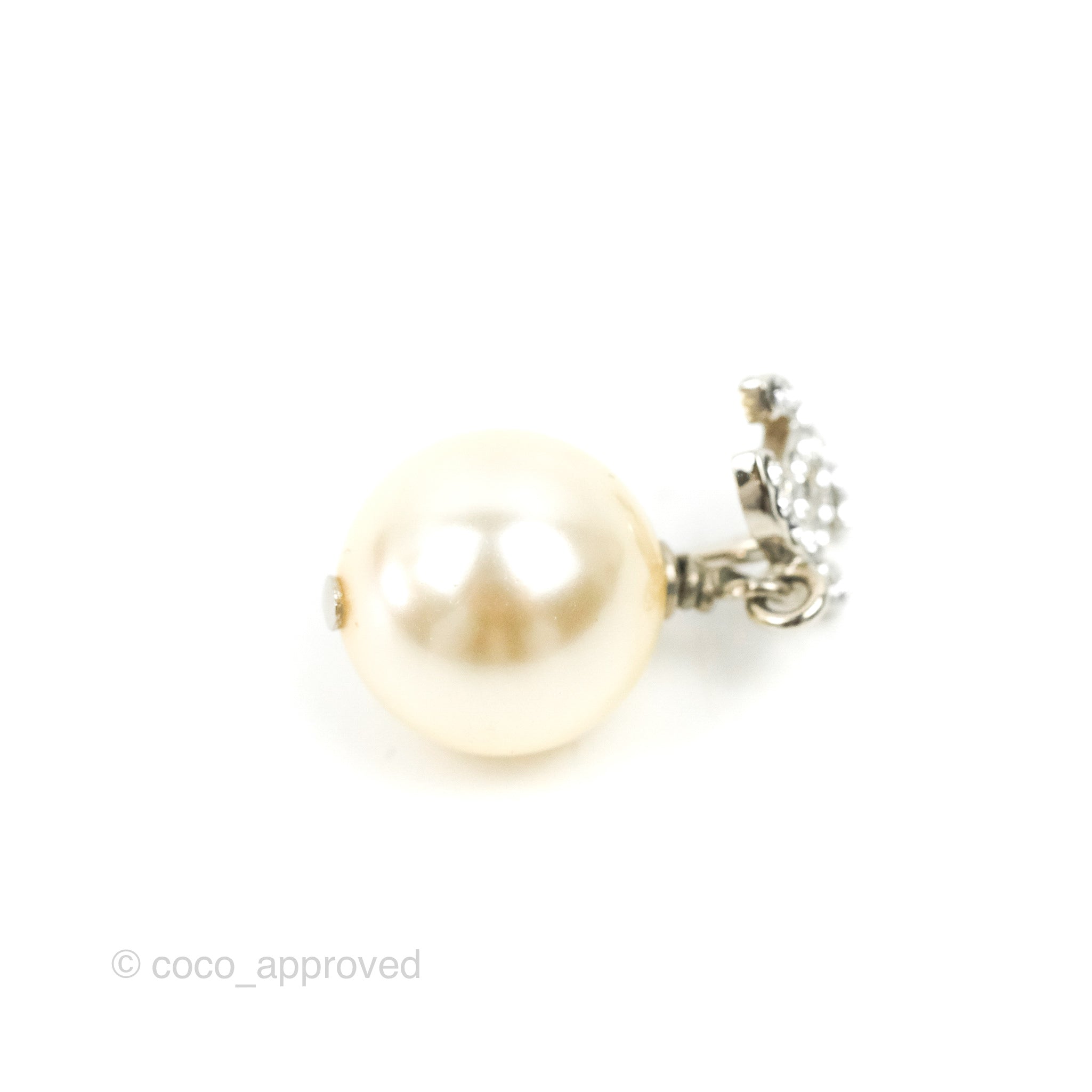 Chanel CC Rhinestone Pearl Drop Earrings Silver Tone – Coco Approved Studio