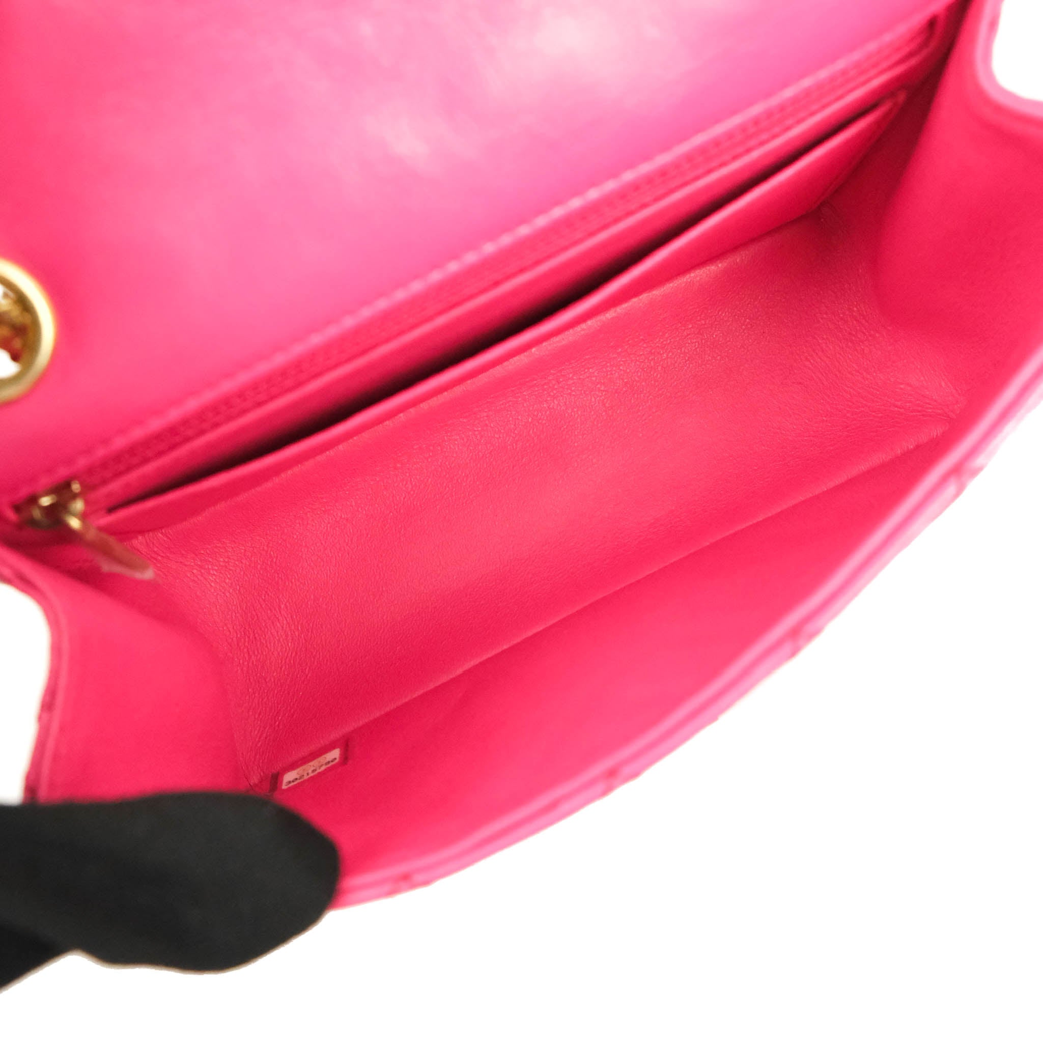 Chanel Mini Reissue 224 Fuchsia Neon Pink Goatskin Silver Hardware – Coco  Approved Studio