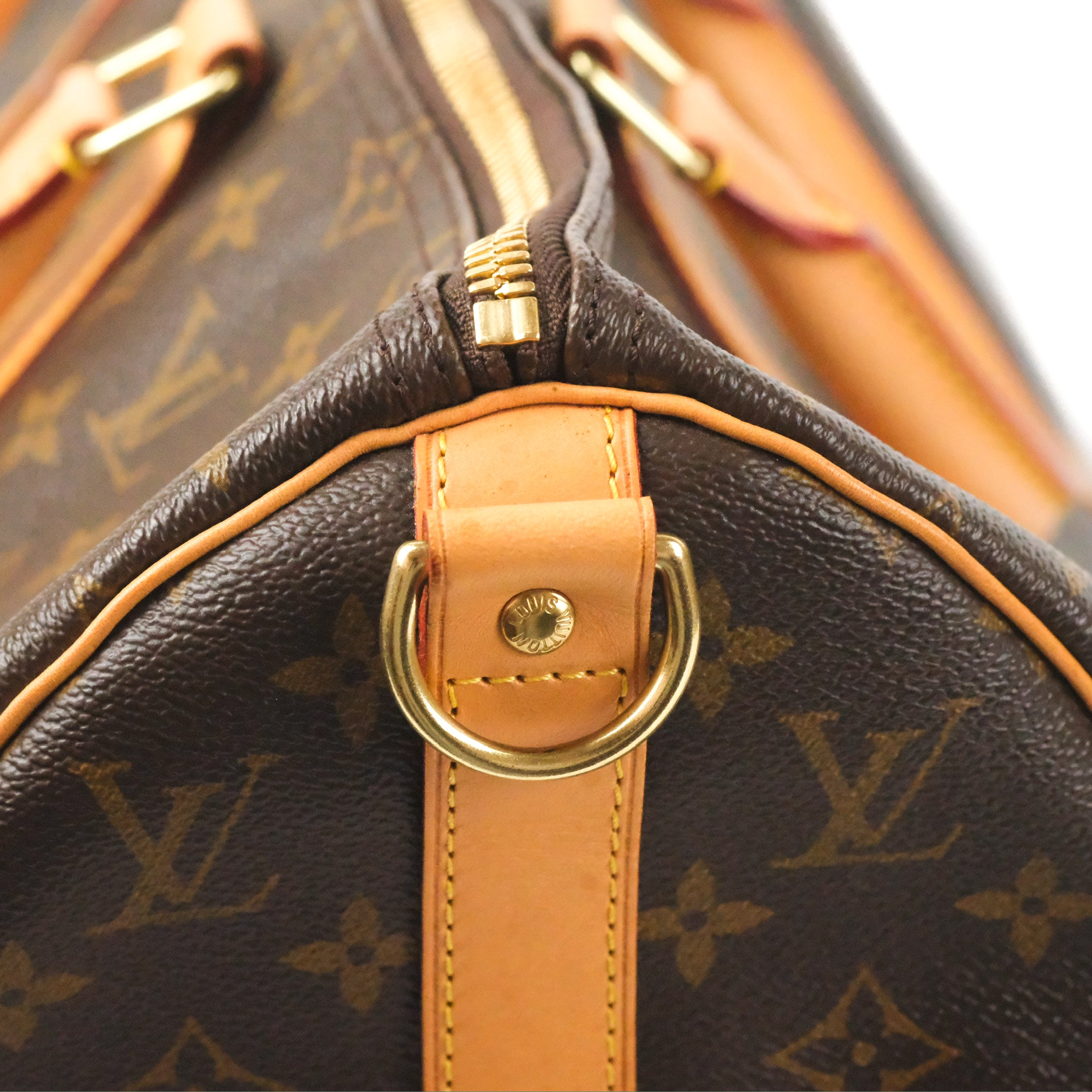 Sold at Auction: Louis Vuitton - a vintage Monogram zipped travel