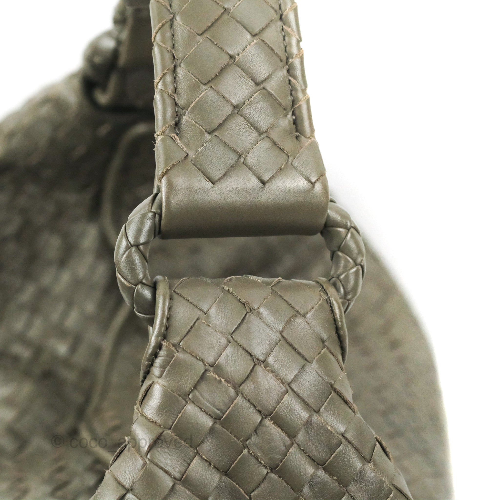 Bottega Veneta Medium Sloane Hobo Intrecciato Nappa Dark Olive Green – Coco  Approved Studio