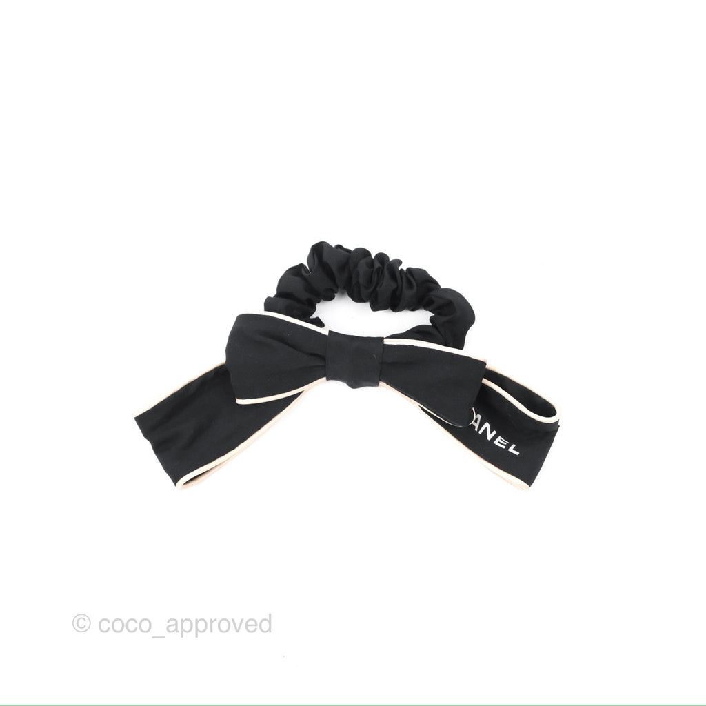 Fashionable Black And White Streamer Hair Ring For Women - Perfect
