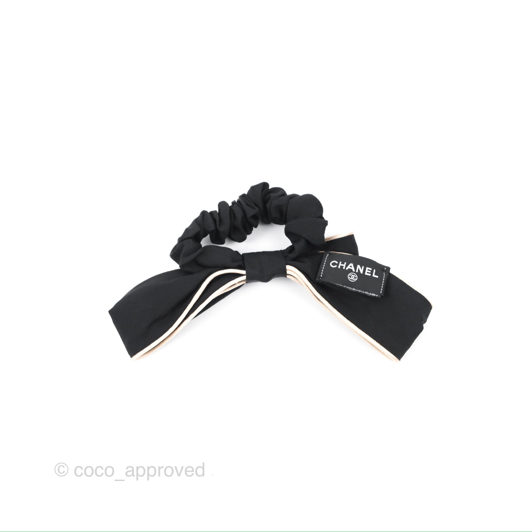 Chanel Bow Silk Hair Accessory Ivory & Black – Coco Approved 