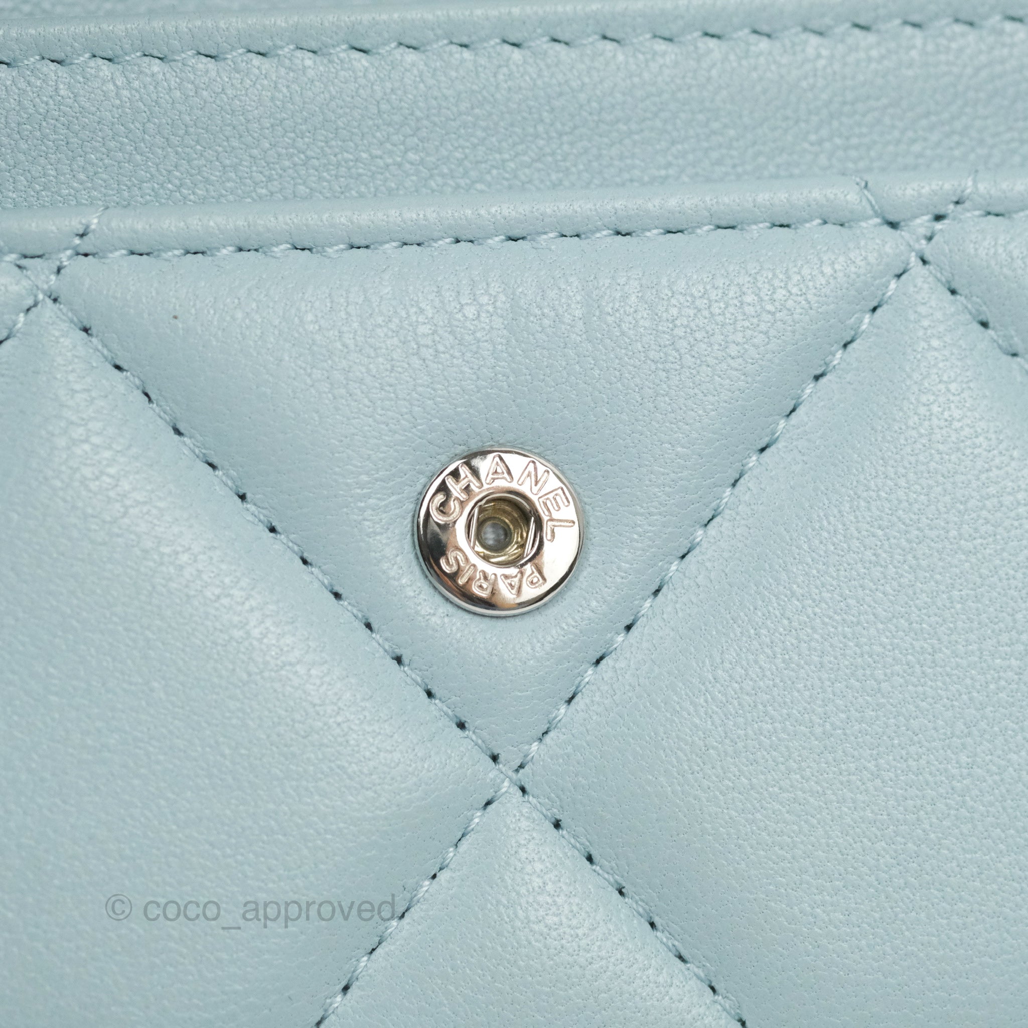 Chanel 19 Quilted Flap Card Holder Light Blue Lambskin – Coco