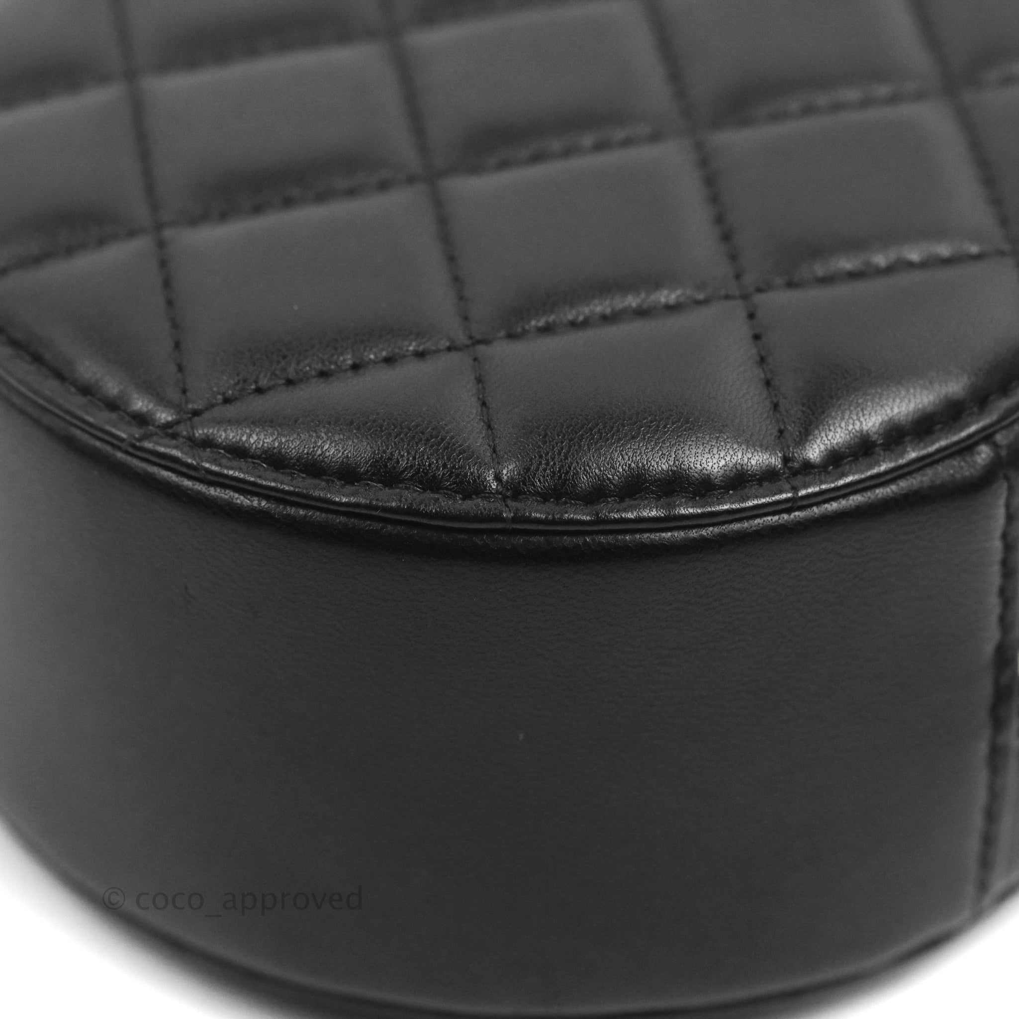 CHANEL Velvet Round Quilted Pearl Crush Clutch With Chain Black 589780