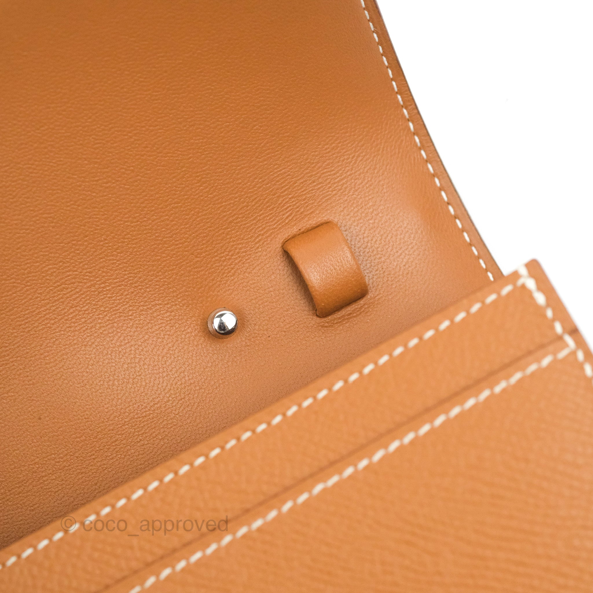 Constance To Go Wallet rose texas with enamel hardware - HERMÈS