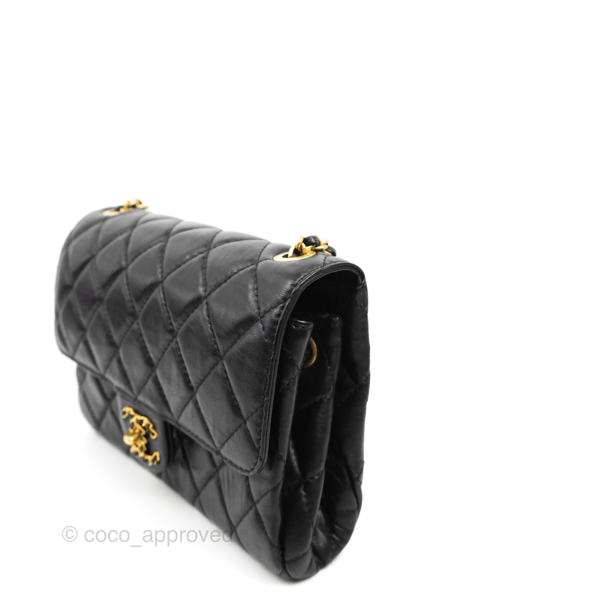 Chanel Vintage Black Quilted Lambskin Leather Medium Classic