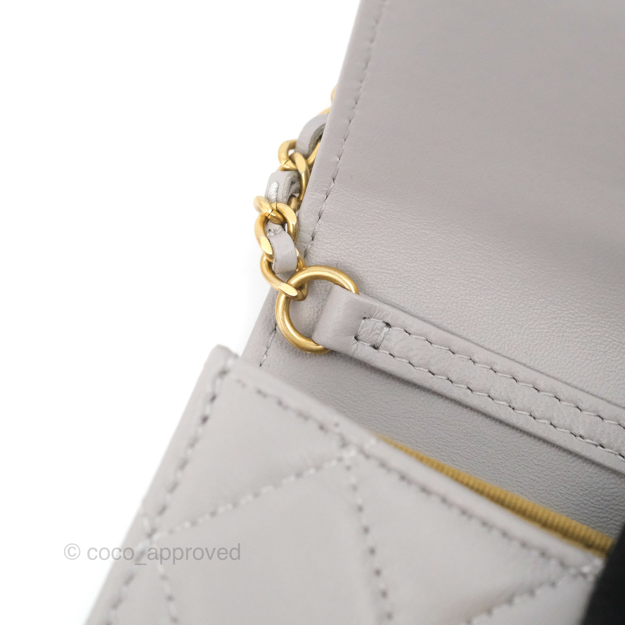 chanel white handbag