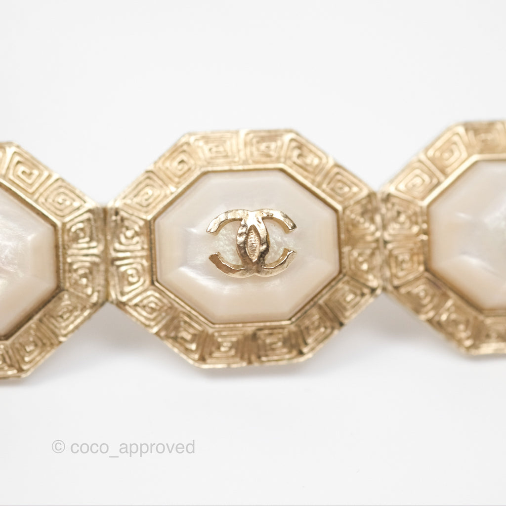 Chanel Mother-of-pearl CC Brooch Gold Tone 16C