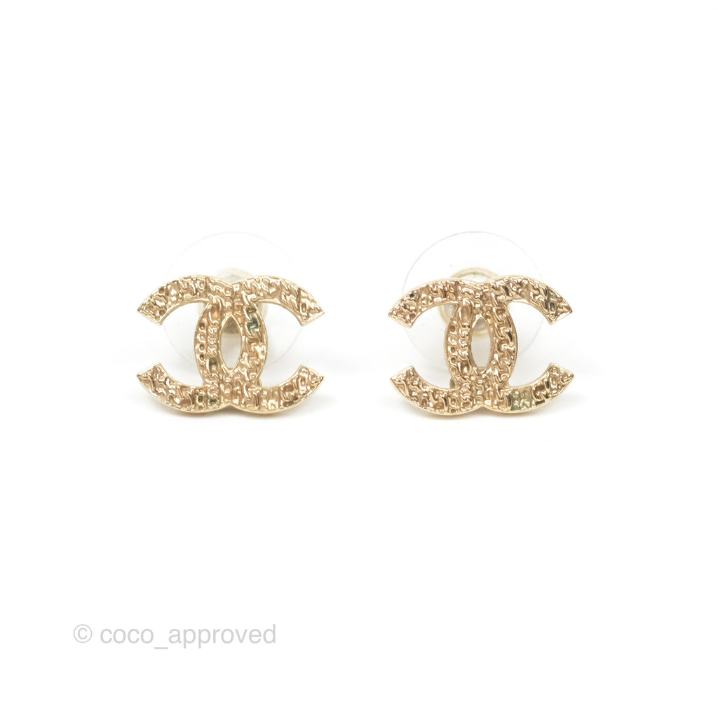 Chanel CC Earrings Gold Tone 14C