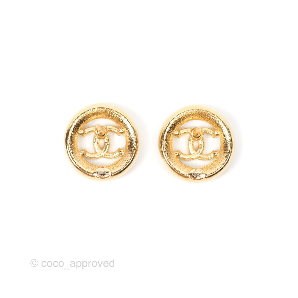 Chanel CC Round Earrings White/Black Gold Tone 24P