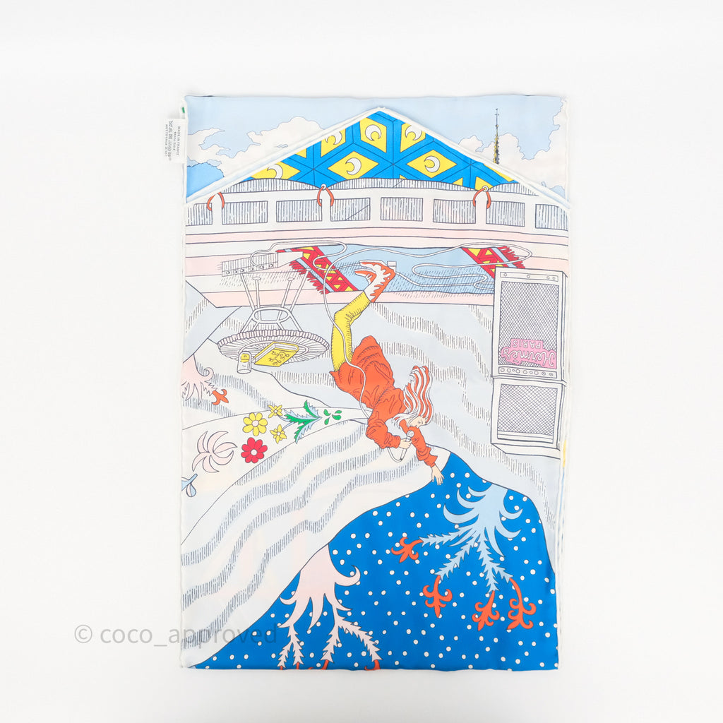 Hermès Le Premier Chant, Wow ! Silk Scarf Muffler