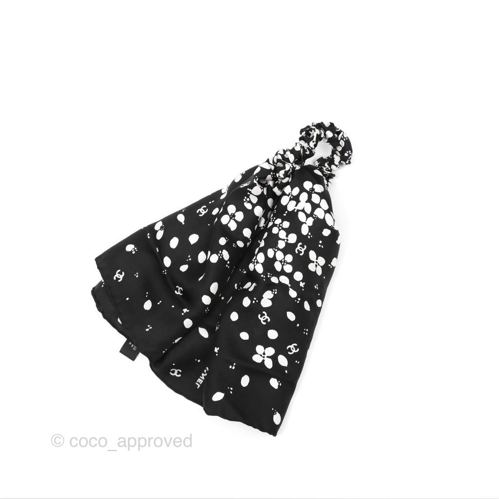 Chanel Floral Print Silk Hair Accessory in Black/ White