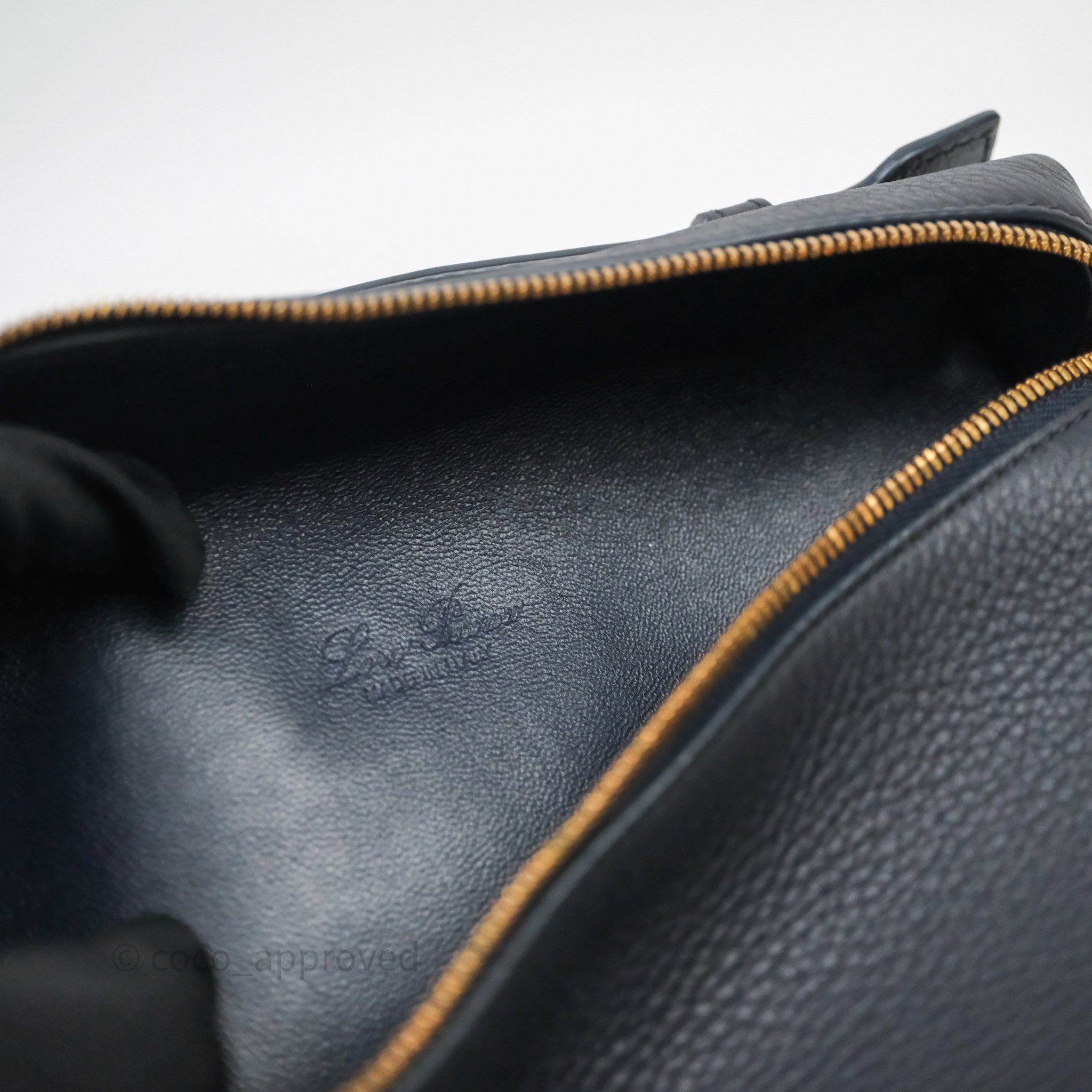Loro Piana Extra Pocket L19 Navy Grained Calfskin – Coco Approved