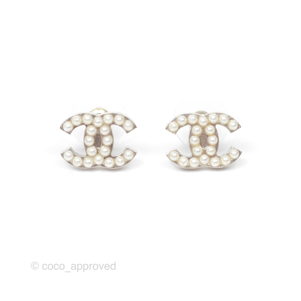 Chanel Pearl CC Earrings Silver Tone 07V