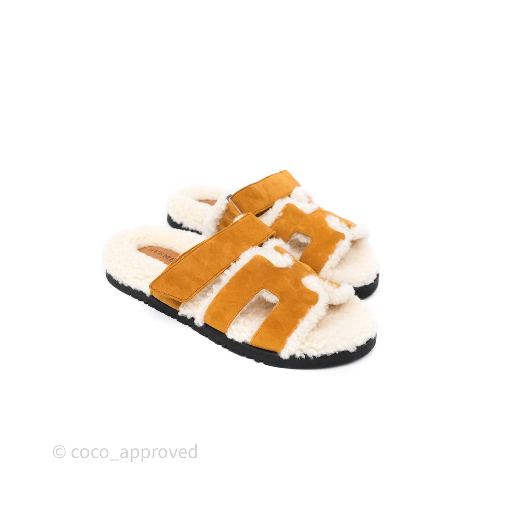 Hermès Chypre Sandal Shearling Beige Kraft / Ecru Goatskin Size 37