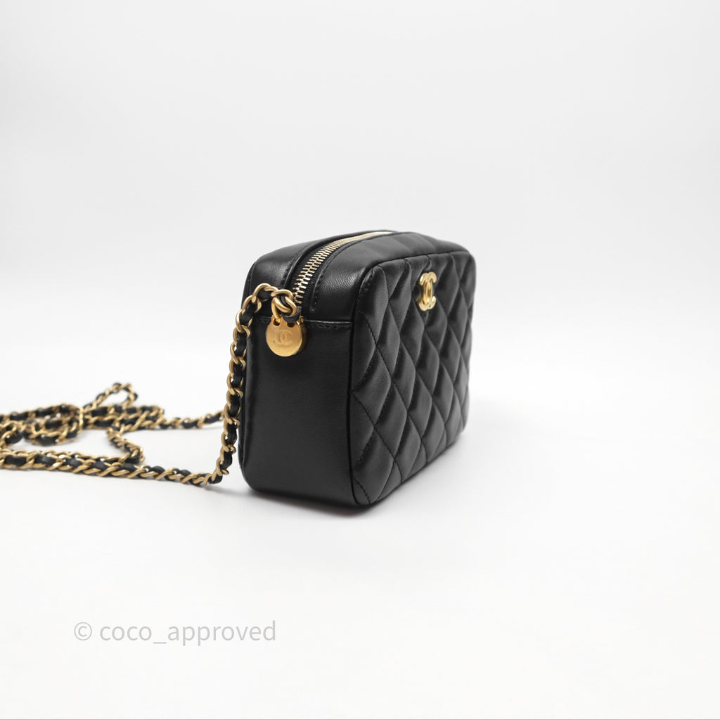 Chanel Quilted CC Pearl Crush Camera Case Black Lambskin Gold Hardware