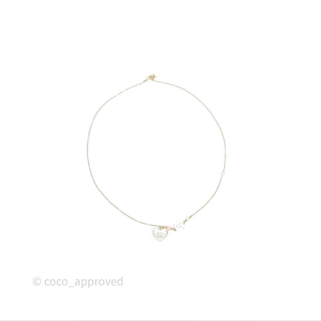 Chanel Crystal CC Pearl Heart Pendant Necklace Gold Tone 21B 