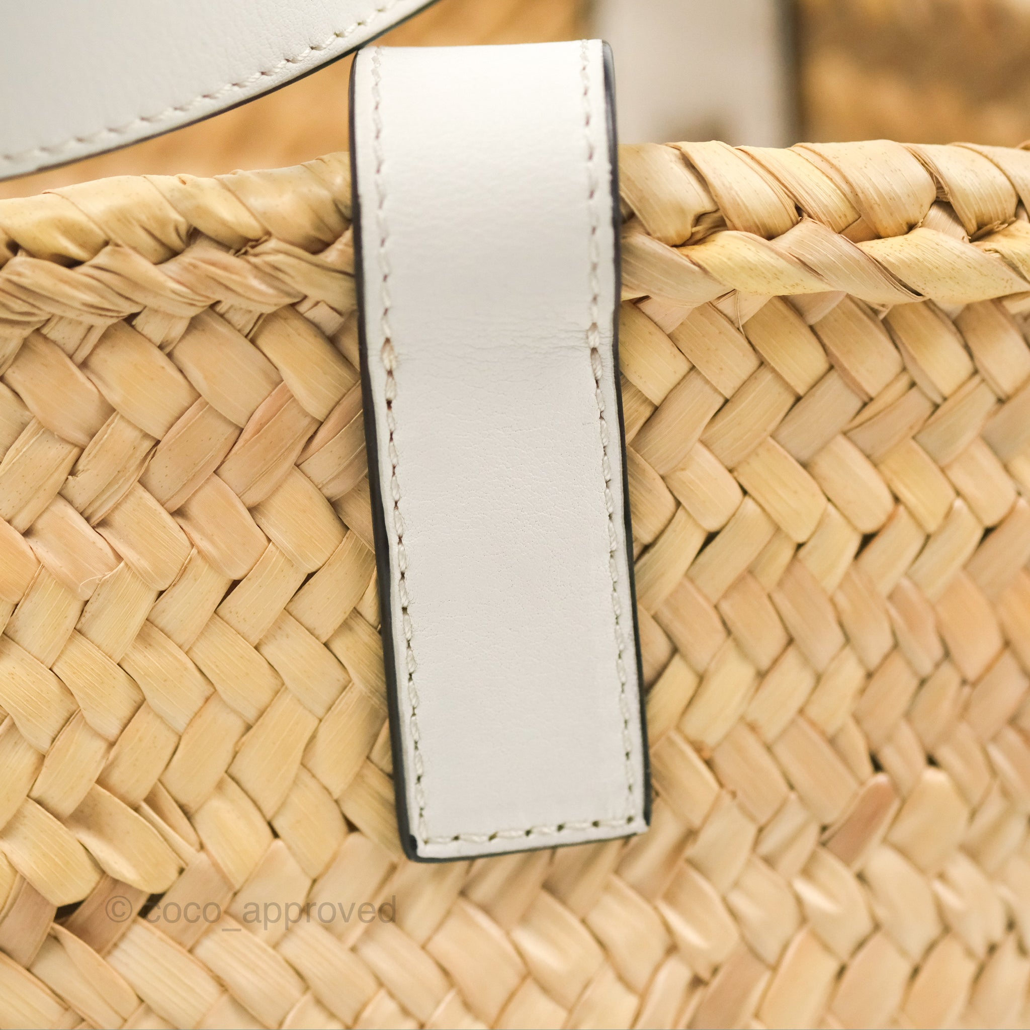 【無料郵送/関税込/正規品】 Loewe Basket Bag in Palm Leaf and Basket bag in palm leaf and calfskin Beige - LOEWE