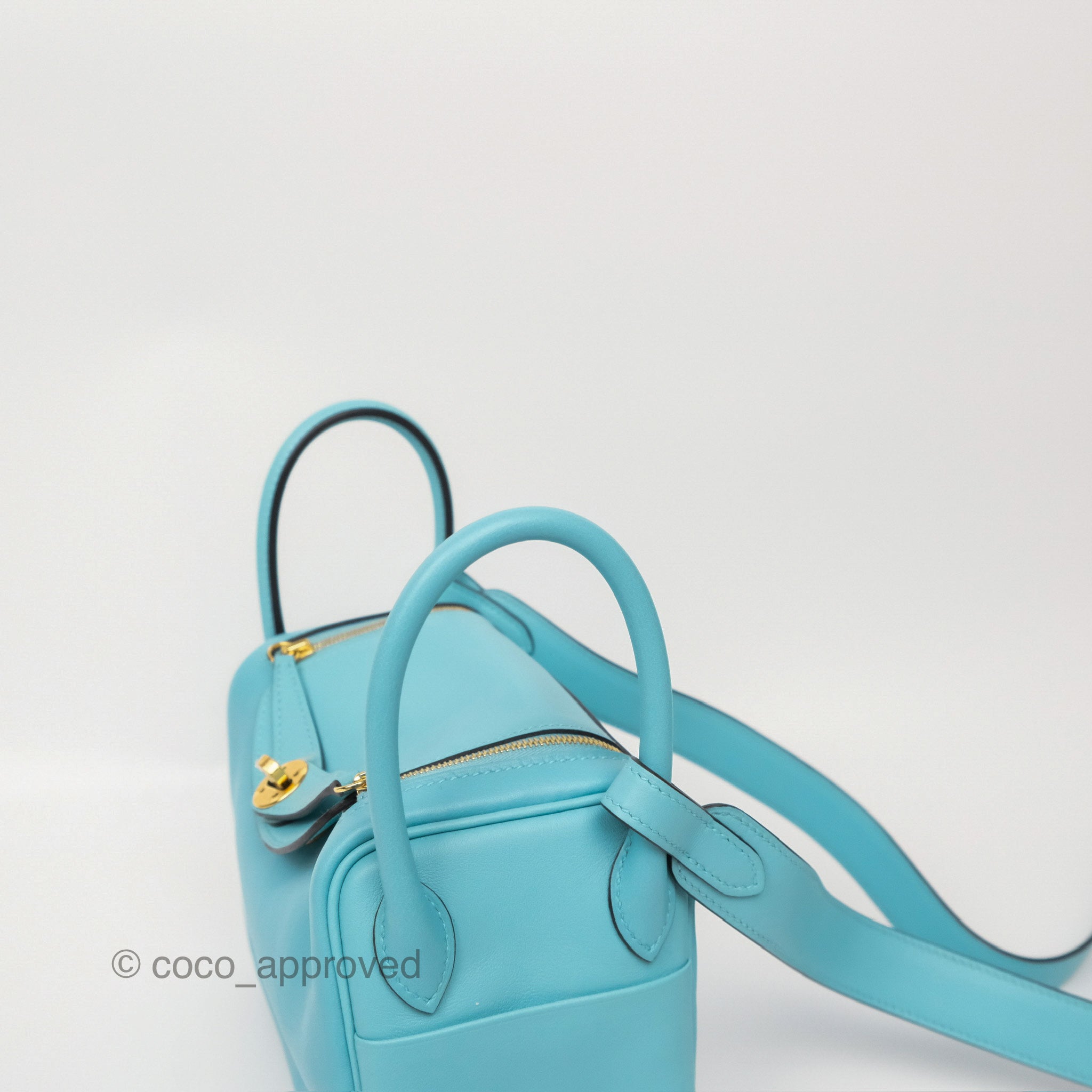 Hermès Mini Lindy 20 Bleu Atoll 3P Swift Gold Hardware – Coco