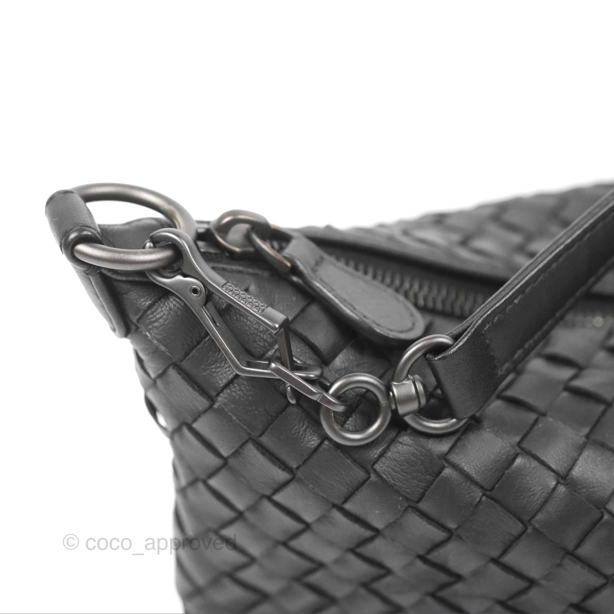 Bottega Veneta Shoulder Bag Black Nappa Intrecciato – Coco