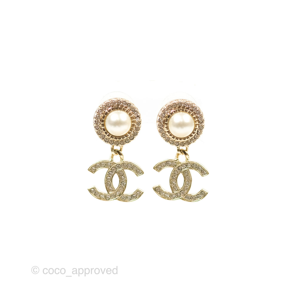 Chanel Pearl Dangling CC Crystal Earrings – Coco Approved Studio