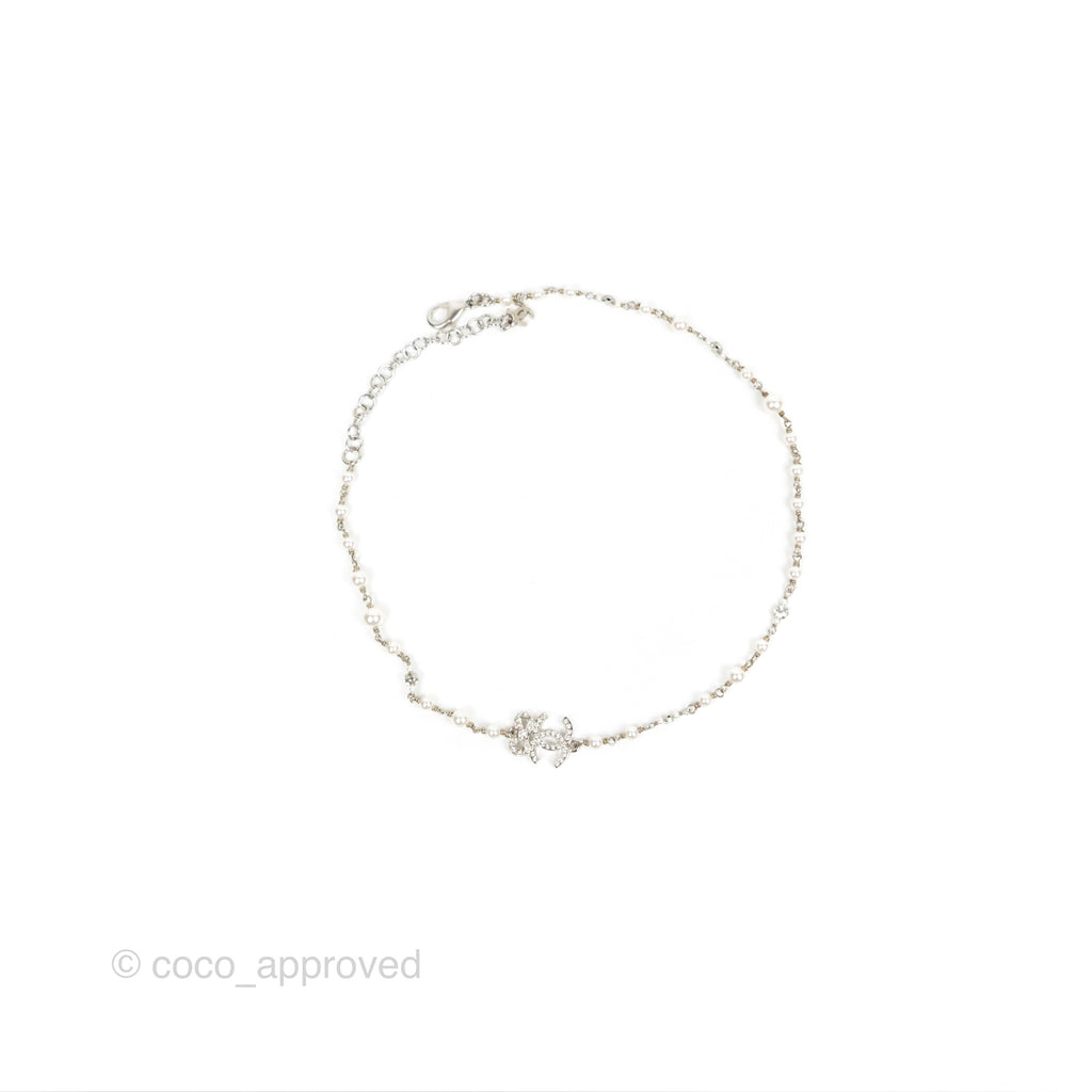 Chanel Ribbon Bow CC Crystal Pearl Chain Necklace Silver Tone 22B – Coco  Approved Studio