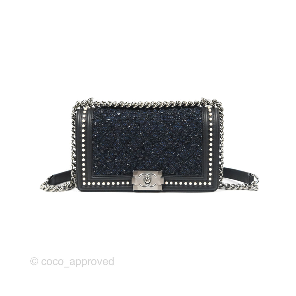 Chanel Medium Pearl Around Boy Black/Navy Tweed Gun Metal Hardware