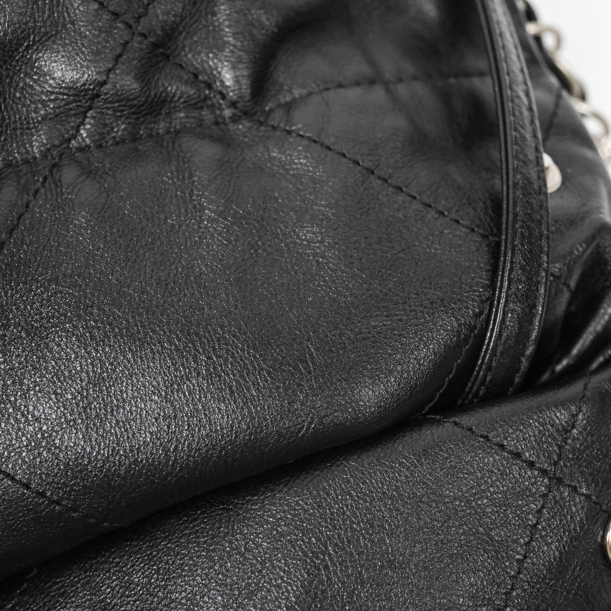 Chanel 22 Small Black Calfskin Ruthenium Hardware – Coco Approved