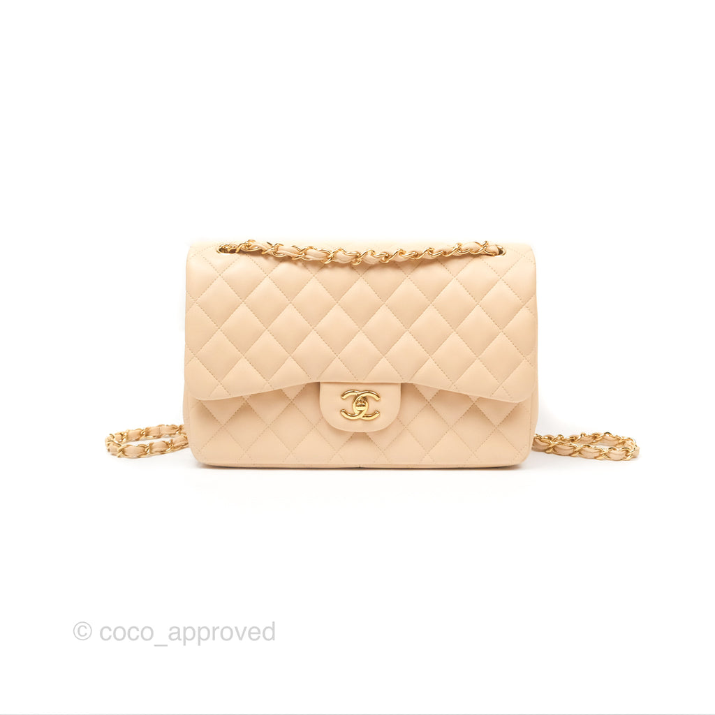 Chanel Jumbo Double Flap Beige Lambskin Gold Hardware⁣⁣