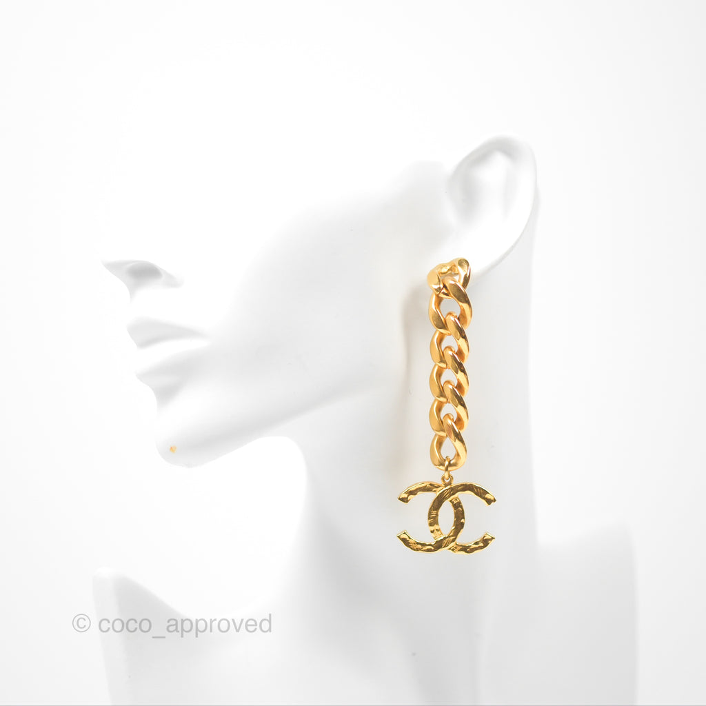 Chanel Chain CC Long Drop Earrings Gold Tone 20P